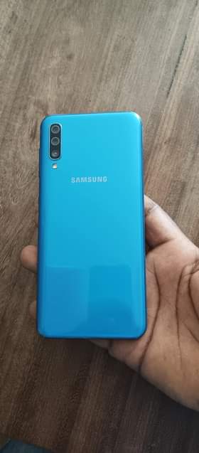 A picture of Samsung A50