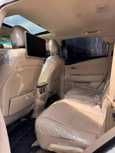 A picture of Registered 2011 to 2015 Rx350 Full Option Price 17 million