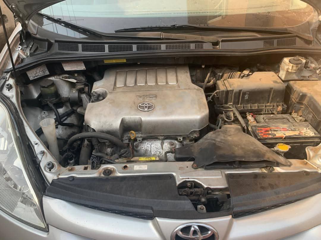 A picture of 2007 Toyota sienna
