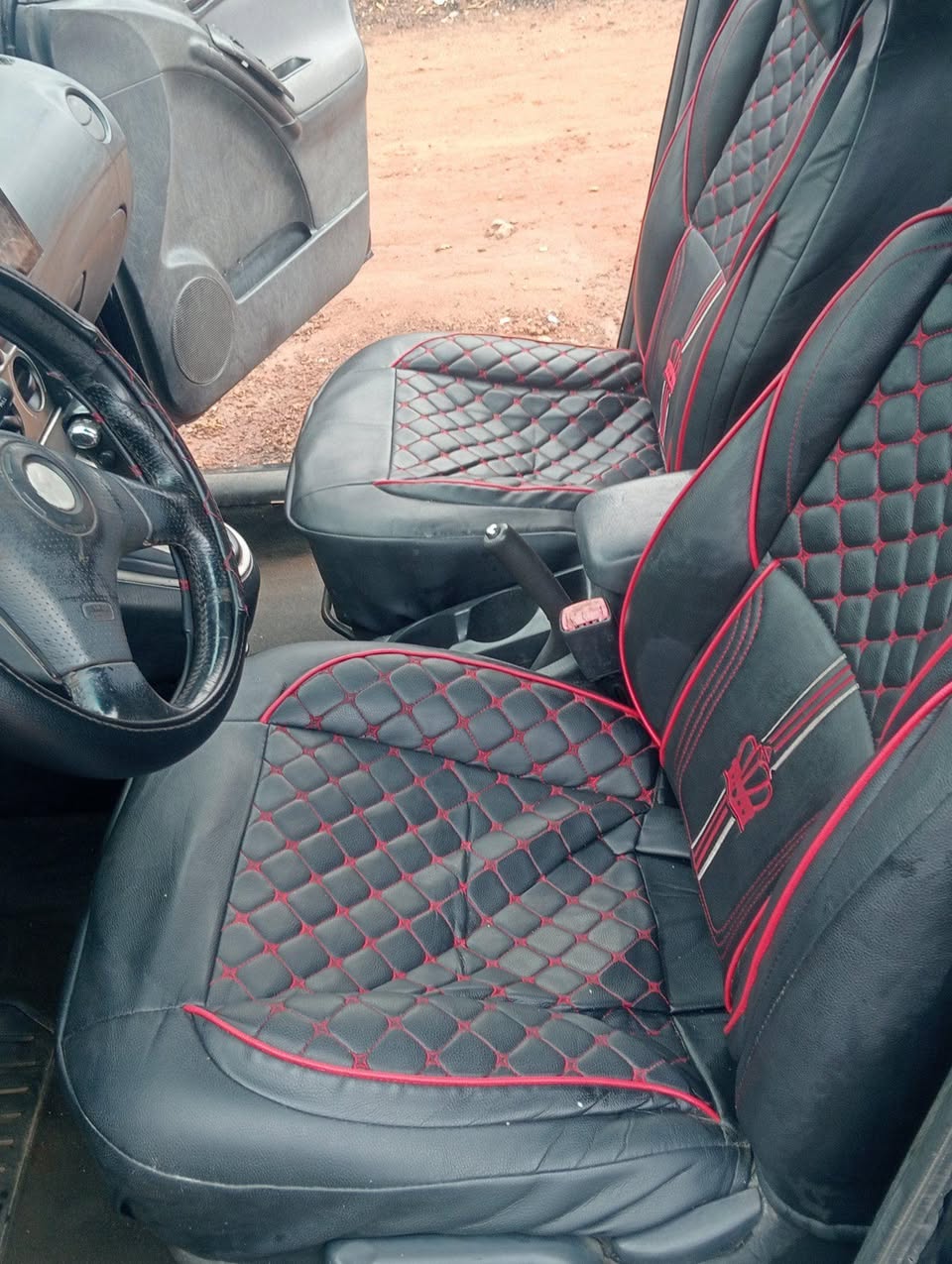 A picture of Car