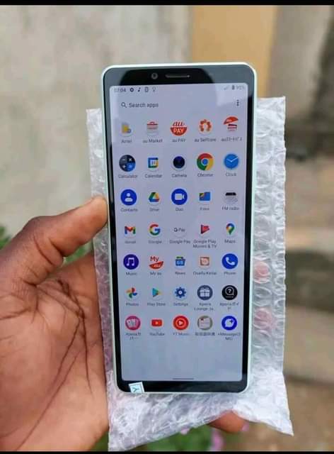 A picture of SONY EXPERIA 10II 64GB CLEAN 175 000
