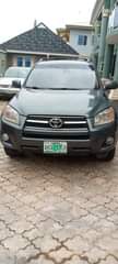 A picture of Toyota Rav 4 2008 model