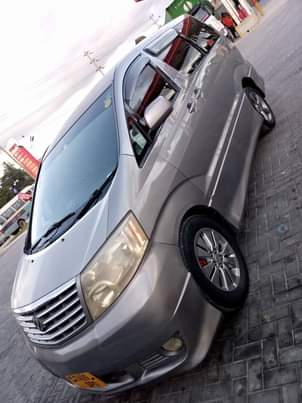 A picture of Toyota Alphard