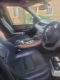 A picture of Range Rover sport Petro 25m