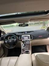 A picture of Toyota venza 2011 reverse
