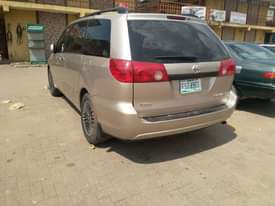 A picture of 2008 Toyota sienna Sienna Ce