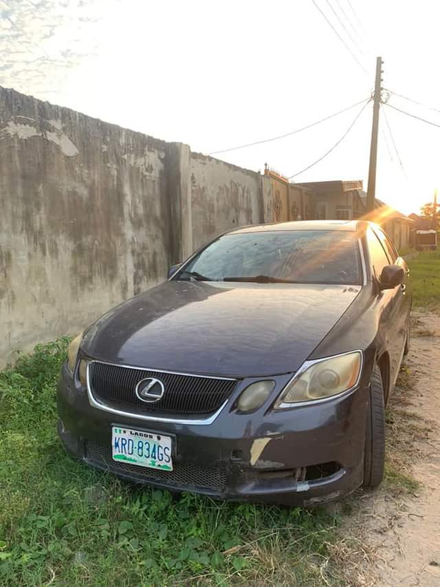 A picture of 2007 GS300 enging gear and AC buy and do body
