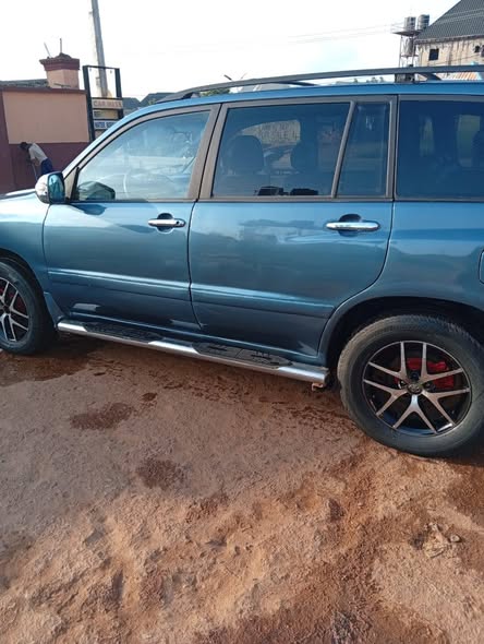 A picture of Toyota Highlander