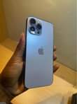 A picture of I phone 13 pro max 256gb