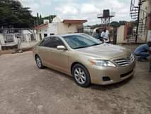 A picture of 2011 Toks Toyota Camry with Venza engine LE