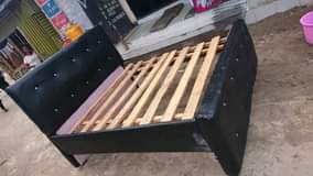 A picture of Bed sofa 5 6 kaliik yakuwahi