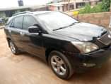 A picture of Lexus Rax330 painted once