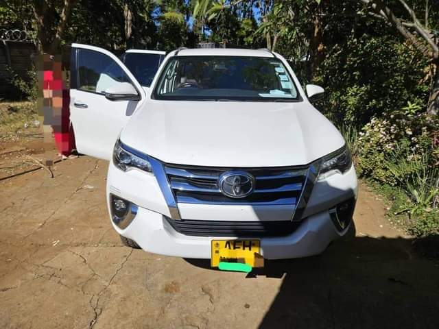 used toyota fortuner