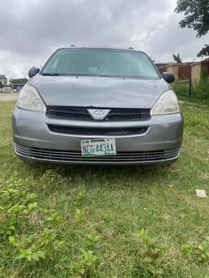 A picture of Distress Fresh 05 sienna Buy and fly