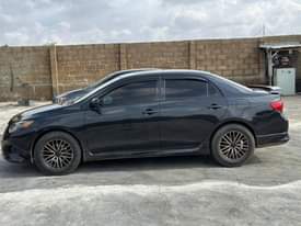 A picture of Toyota corolla 2010