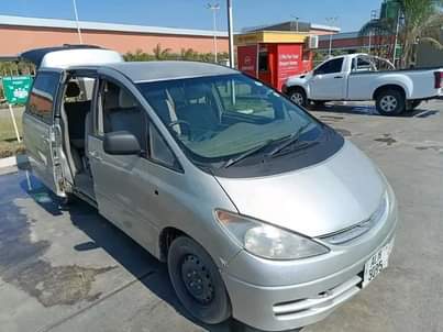 toyota estima