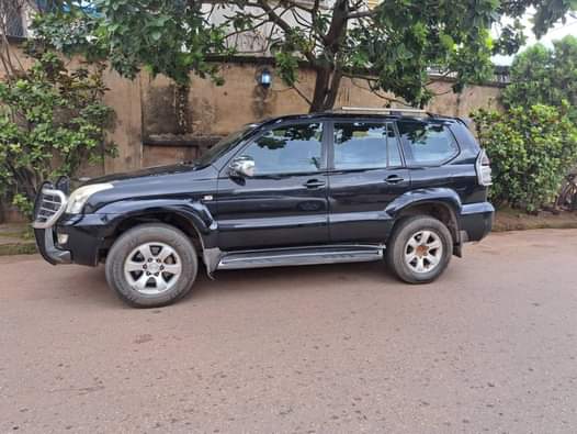 A picture of 2008 PRADO BUY AND DRIVE LOCATION IS ABIA STATE BUT