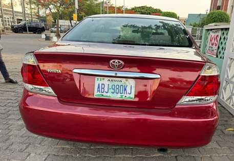 A picture of 2005 Toyota Camry