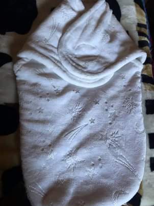 classifieds/blankets