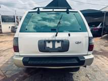 A picture of Brand Nissan Model QX4 Year 2000 AC cooling 1st body
