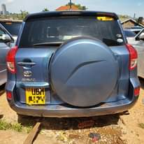 A picture of RAV4 2007 40M