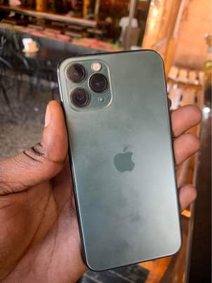 A picture of IPHONE 11pro