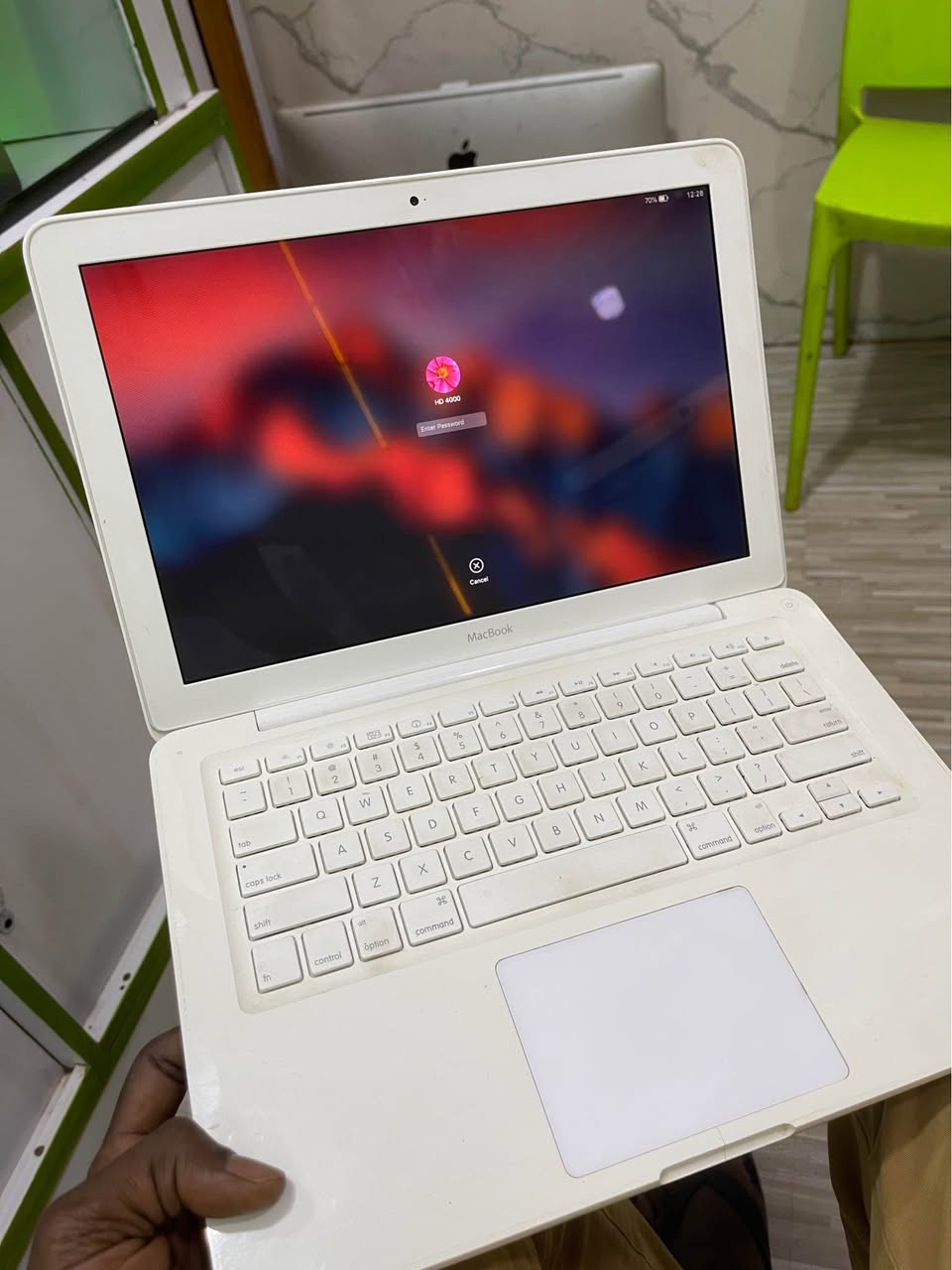 A picture of MacBook 2009