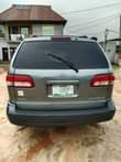 A picture of URGENT SALE Clean Reg 2000 model Toyota Sienna fabric engine