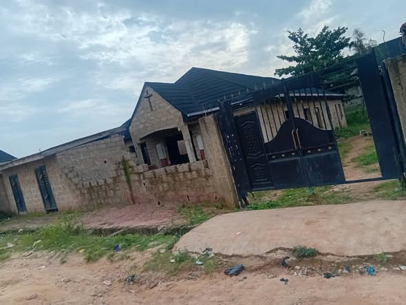 A picture of House