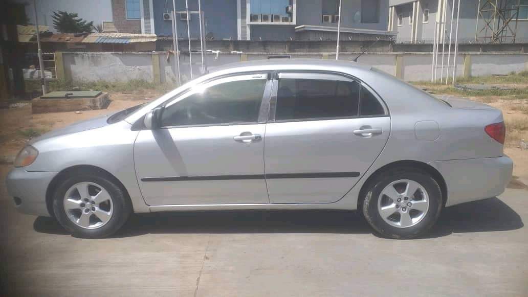 A picture of Toyota Corolla 07