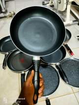 A picture of UK Used Frying Cooking Pans Non Sticky