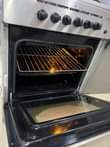 A picture of Oven plate 3 gas na moja umeme. Bei. 255000. Location