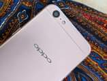 A picture of Oppo A57 2017 