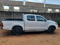 A picture of 2009 Toyota hilux