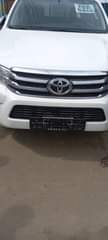 A picture of Tokunbo 2017 Hilux super Engine and AC everything extremely superb
