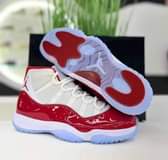 A picture of Sneakers shoes