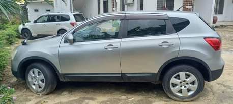 A picture of Nissan Dualis 0784700460