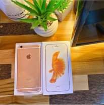 A picture of Iphone 6plus Full box