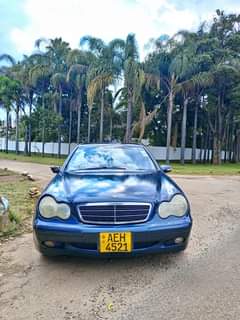 classifieds/cars mercedes