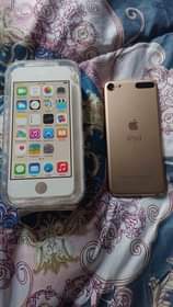 A picture of IPOD TOUCH FULL BOX USED 5 The generation 64 gb