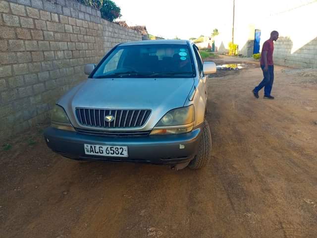 toyota harrier