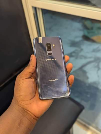 A picture of Galaxy s9 plus