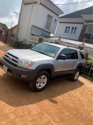 A picture of Brand Toyota Model 4Runner Toks standard Year 2003 A C