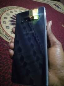 A picture of Samsung Galaxy S10plus