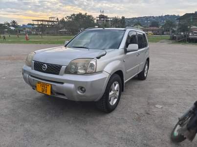 A picture of Nissan X trail