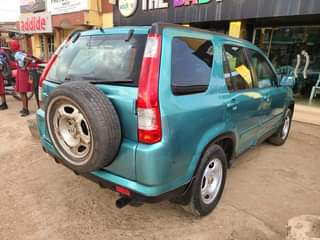 A picture of Honda CR V 4WD Clean Sound Used Buy Drive Remote