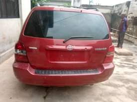 A picture of 2003 Toyota Highlander