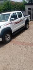 A picture of Brand TOYOTA Model HILUX Year 2011 12 UPGRADED 2020 AC