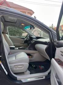 A picture of First body Lexus RX 350 2013