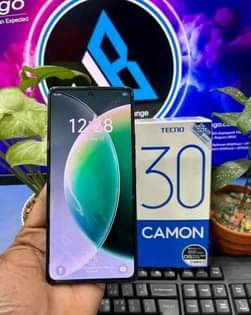A picture of New Tecno camon 30 on promotion